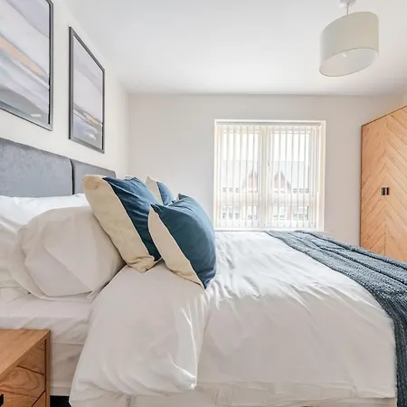 4 Bedroom Contractor & Family In Hébergement de vacances