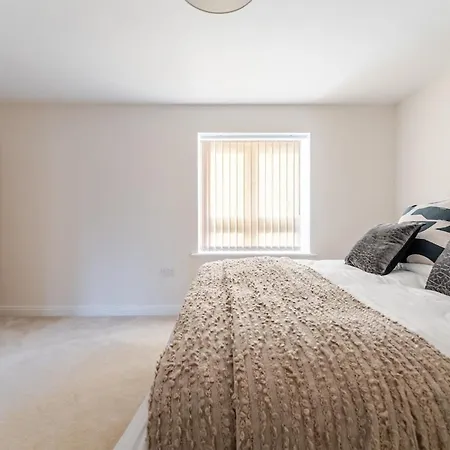 4 Bedroom Contractor & Family In Hébergement de vacances