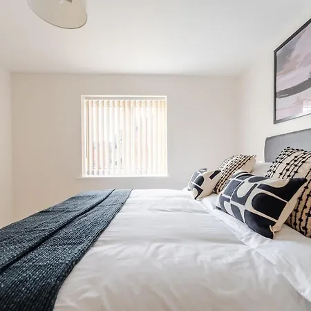 4 Bedroom Contractor & Family In Hébergement de vacances Bristol